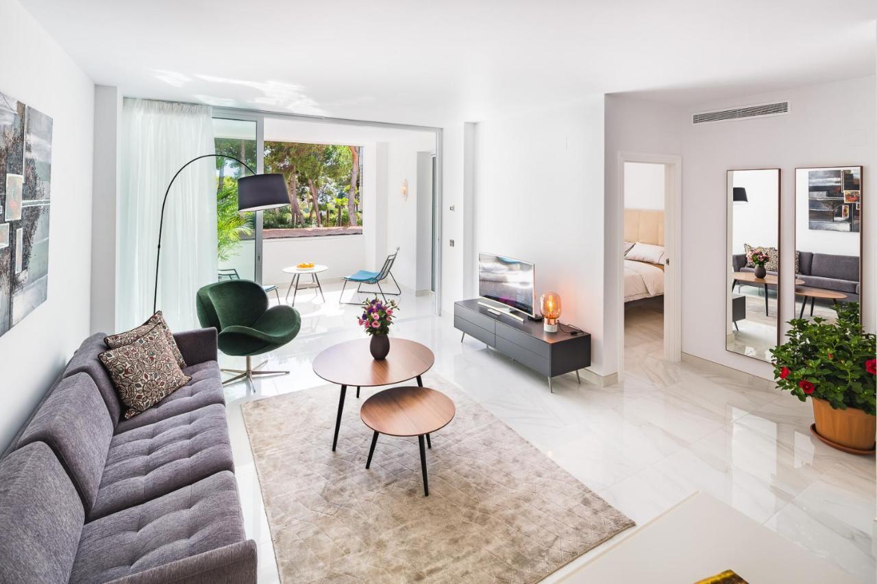 Jardines Las Golondrinas Apartments Elviria 马尔韦利亚 外观 照片
