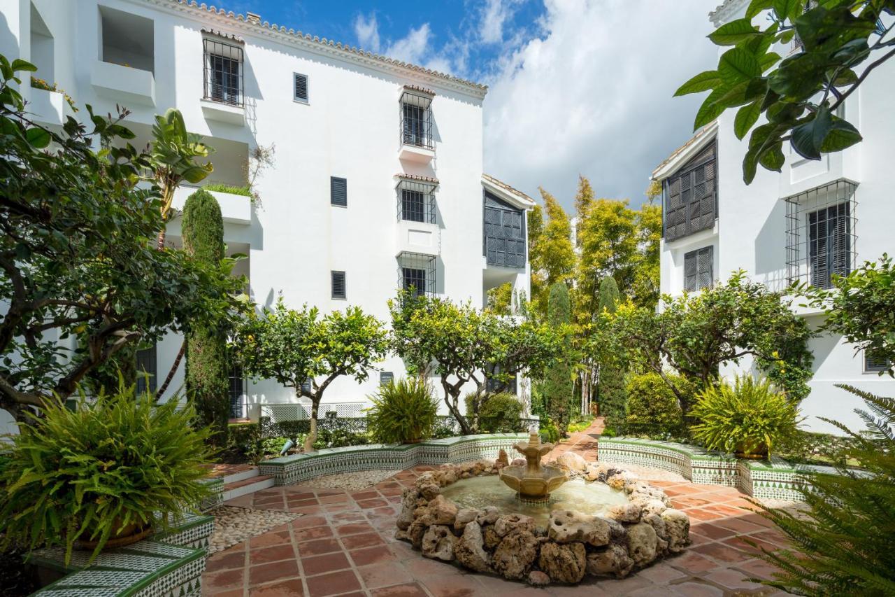 Jardines Las Golondrinas Apartments Elviria 马尔韦利亚 外观 照片